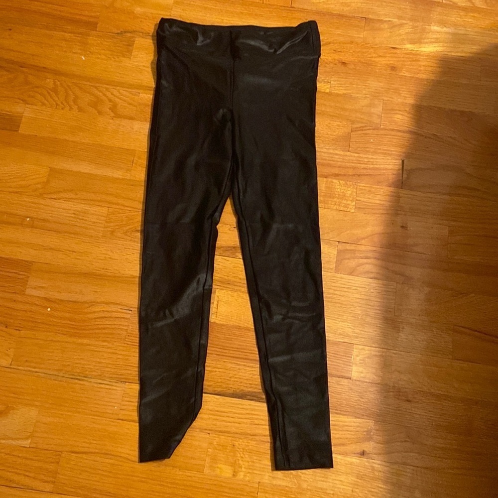 Women’s Koral leggings. Black. Size S